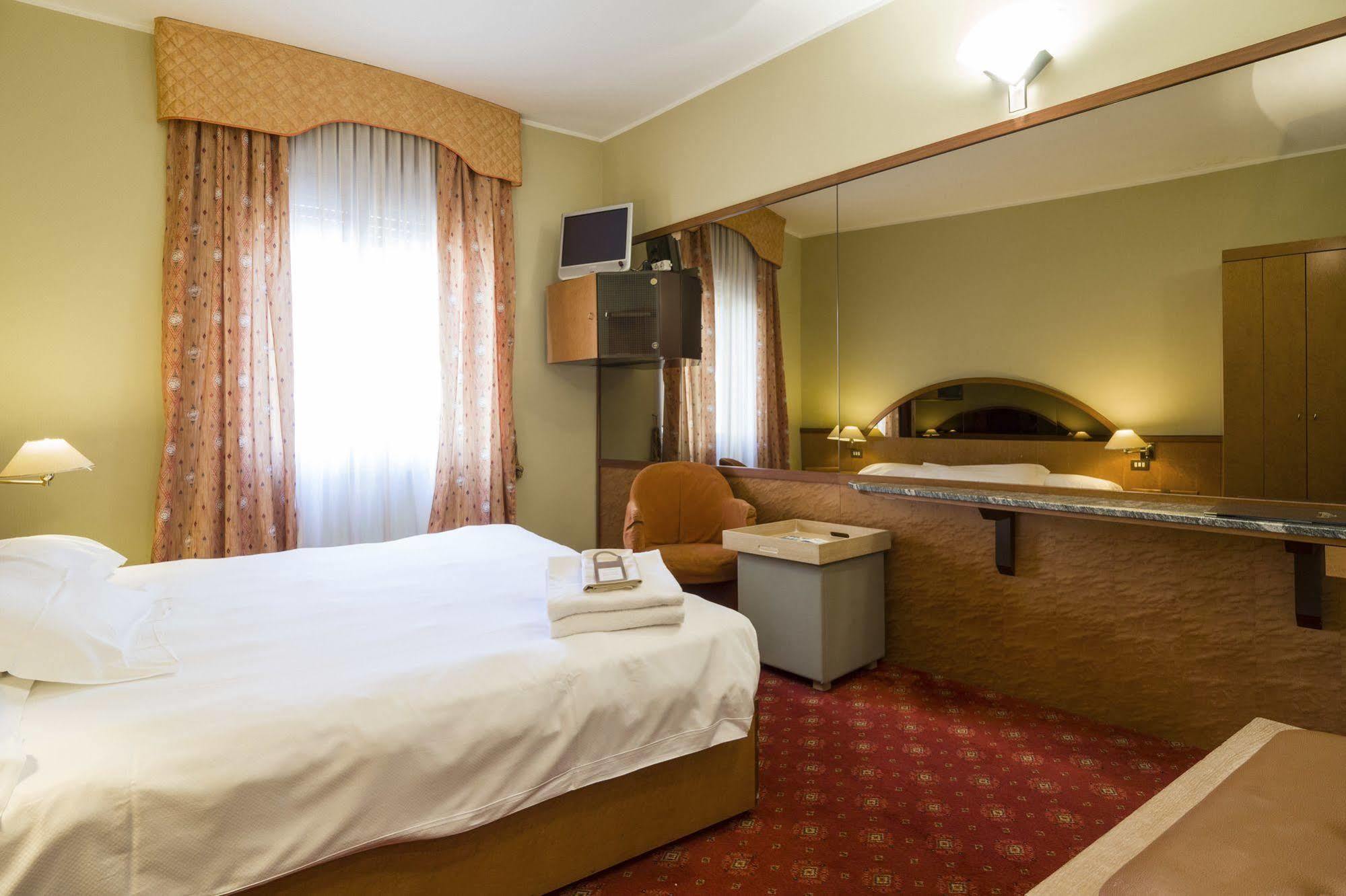 Carrobbio Hotel Milán